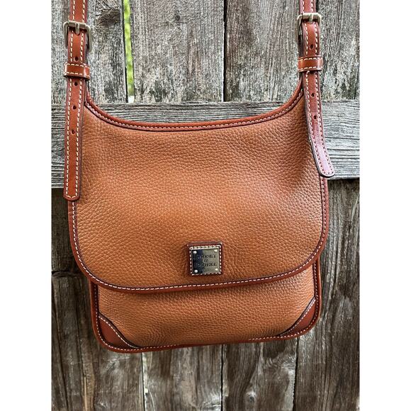 Dooney & Bourke Pebble Grain Crossbody Brown Tan Shoulder Bag | Red Interior - Picture 5 of 12